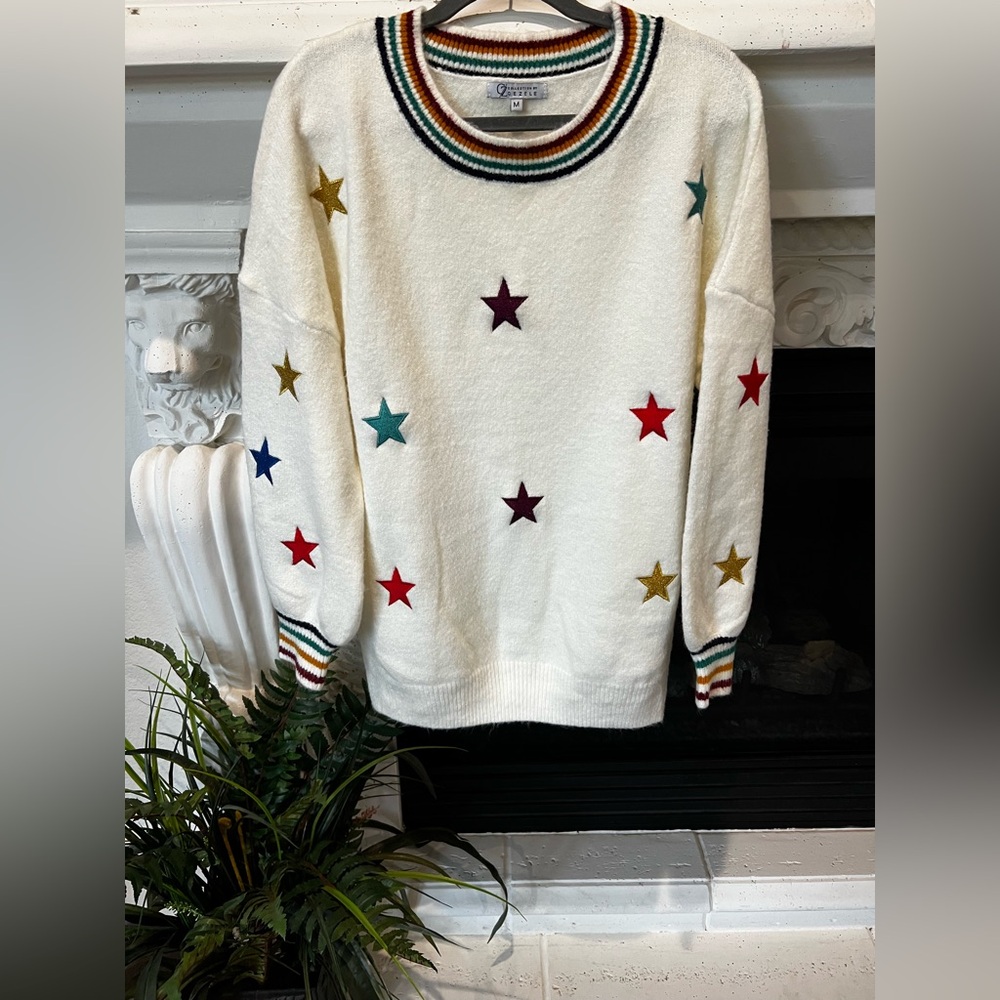 NWOT!!! Cezele Colorful Star Patterned Sweater